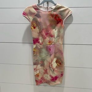 Beautiful Ted Baker’s pink flowery Dress